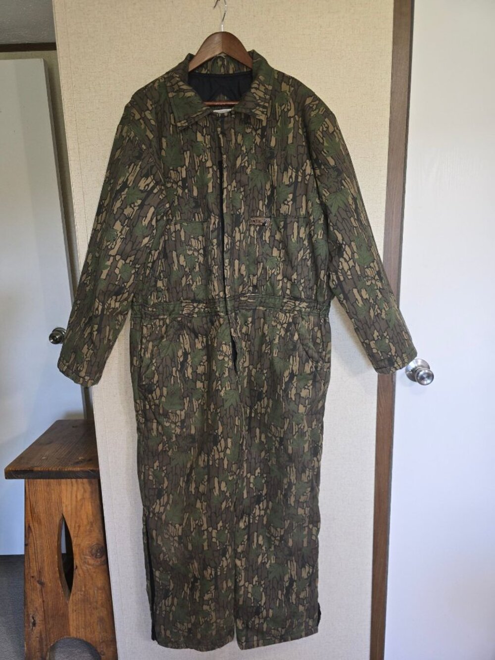 Vintage Winchester Large Insulated Camouflage Coveralls Green & Brown Hunting